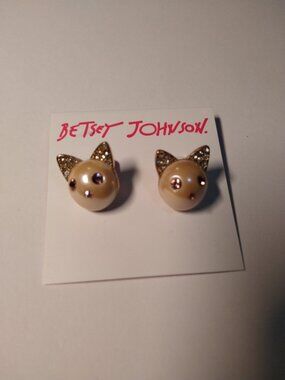 NWT! Betsey Johnson - Pink Pearl Kitty Stud Earrings